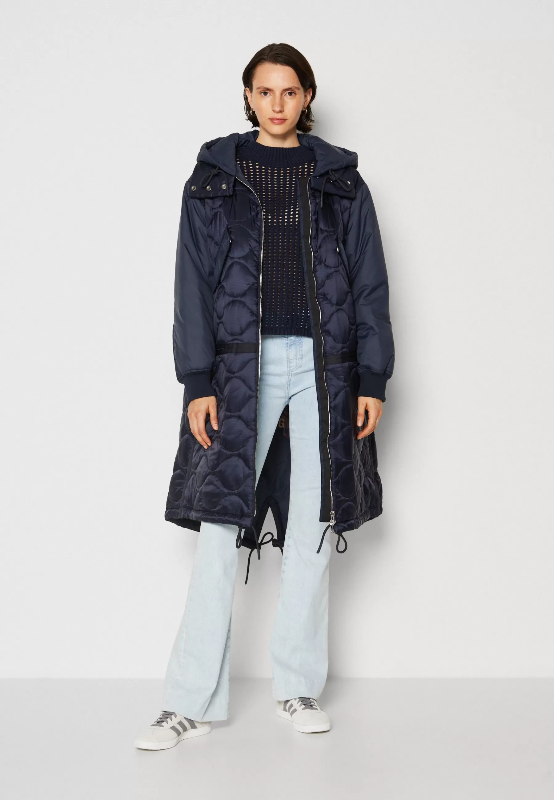 Best Sale Chevignon X Mop Quilted Middle Length Patched Details Fixed Hood - Cappotto Invernale Donna Parka