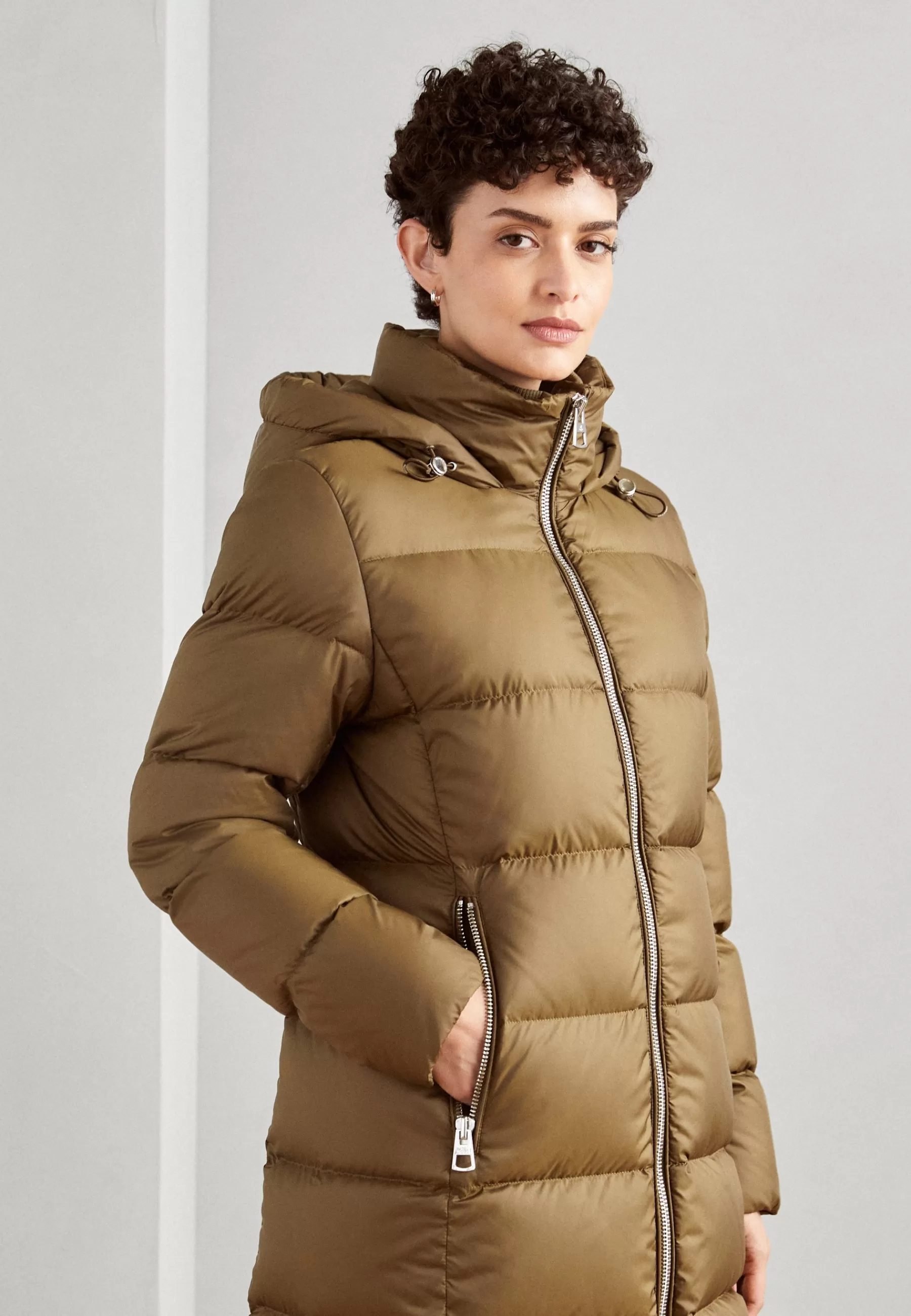 Cheap Feminine Coat Fixed Hood Stand Up Collar Zipper Pockets - Piumino Donna Piumini Lunghi