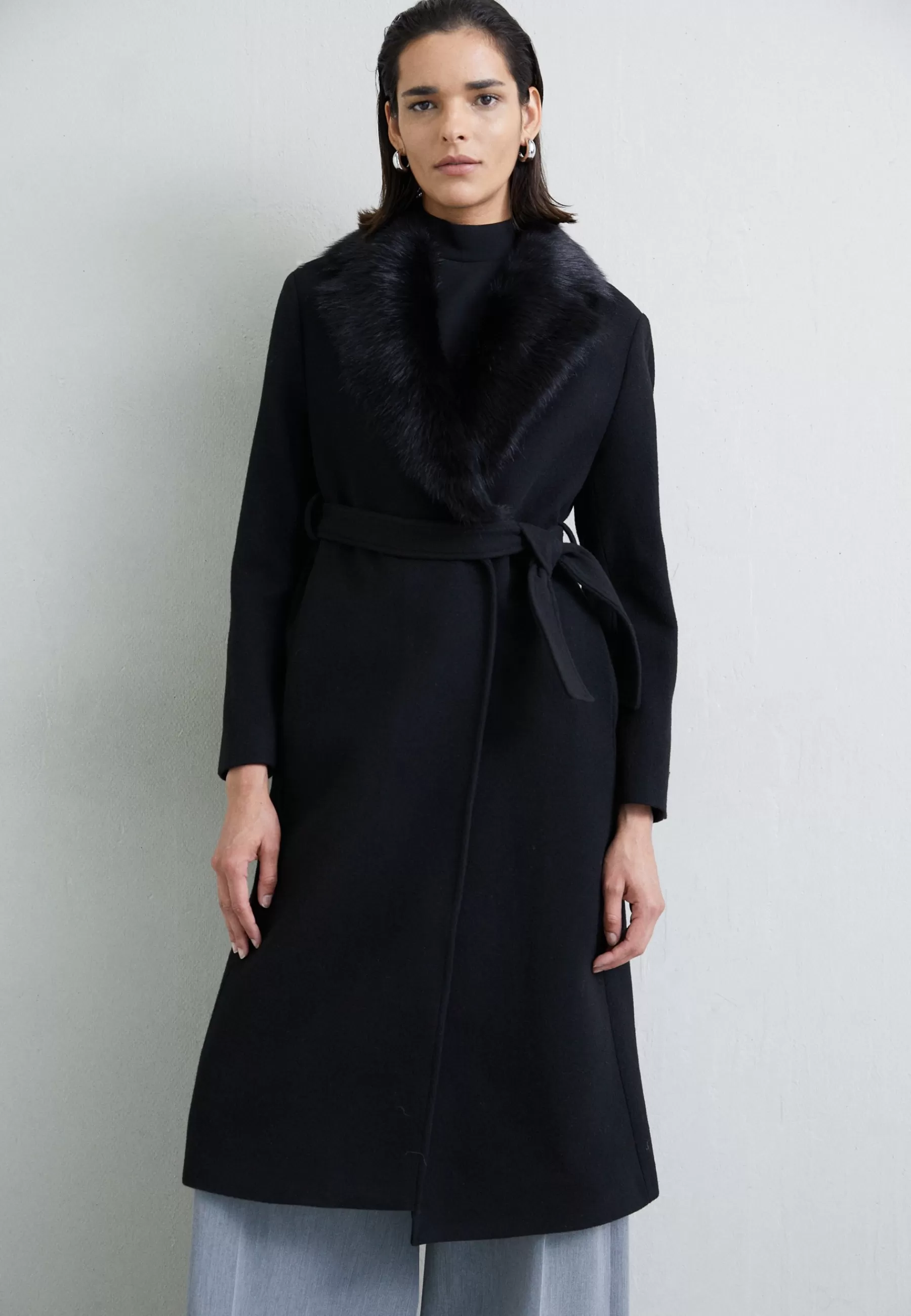 Shop Jenni Coat With Collar - Cappotto Classico Donna Classici