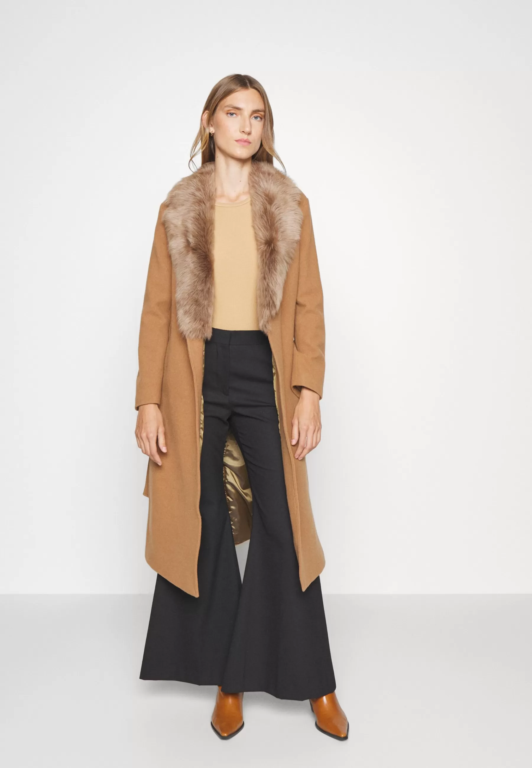 Online Jenni Coat With Collar - Cappotto Classico Donna Classici