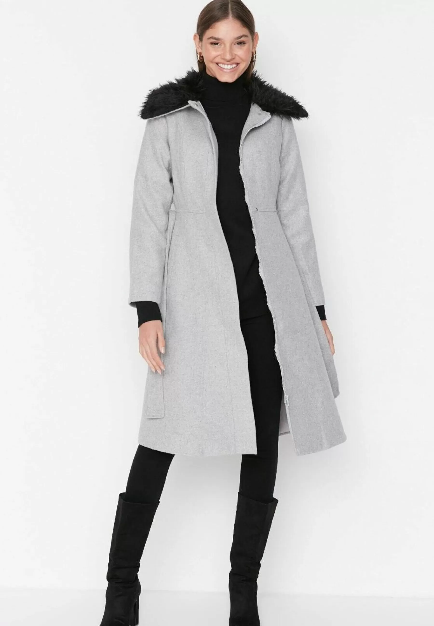 Shop Modest - Cappotto Classico Donna Classici