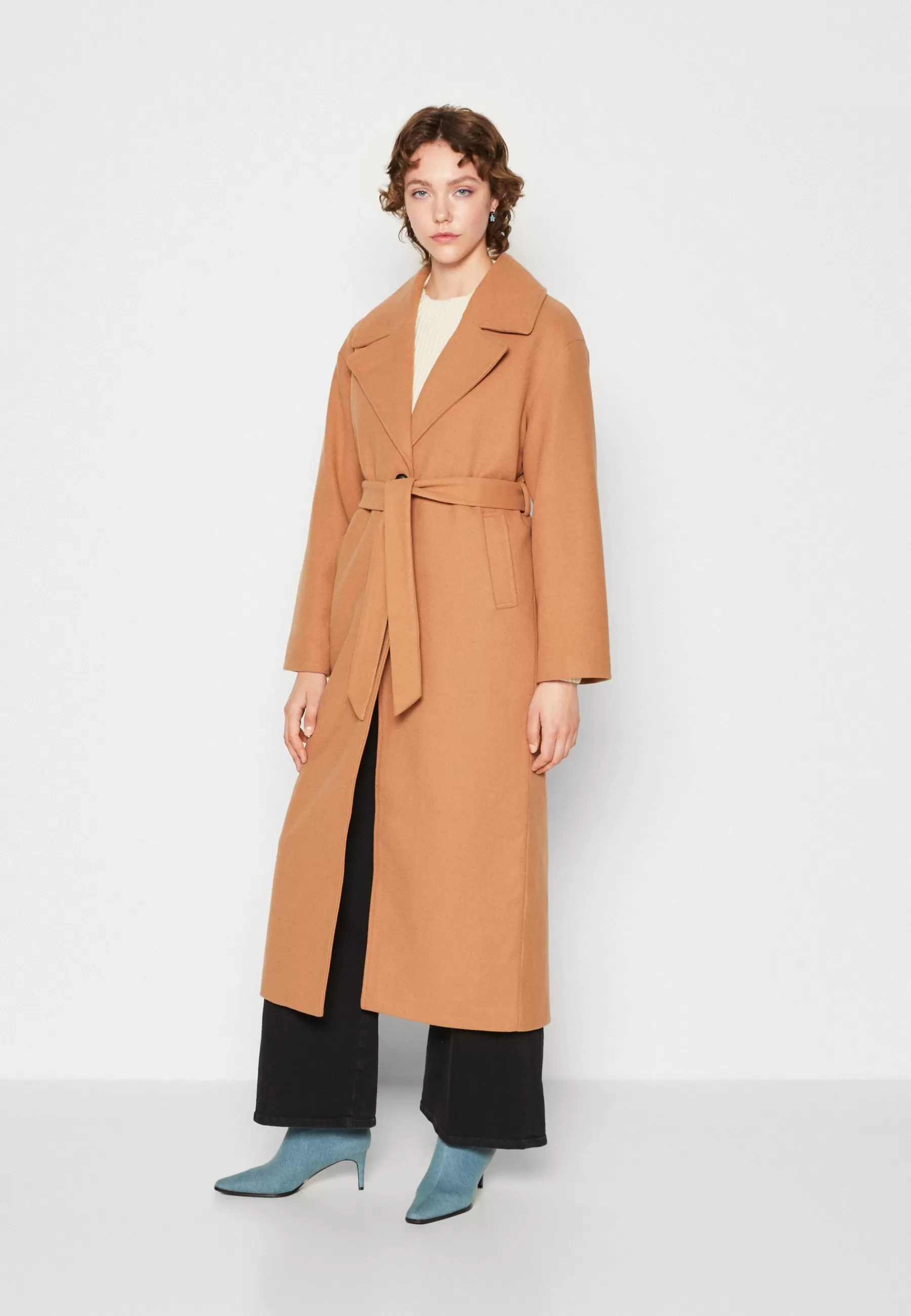 Cheap emma Long Button Coat - Cappotto Classico Donna Classici